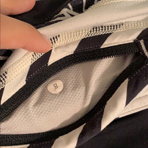 Lululemon cropped leggings! - Picture 2 of 2